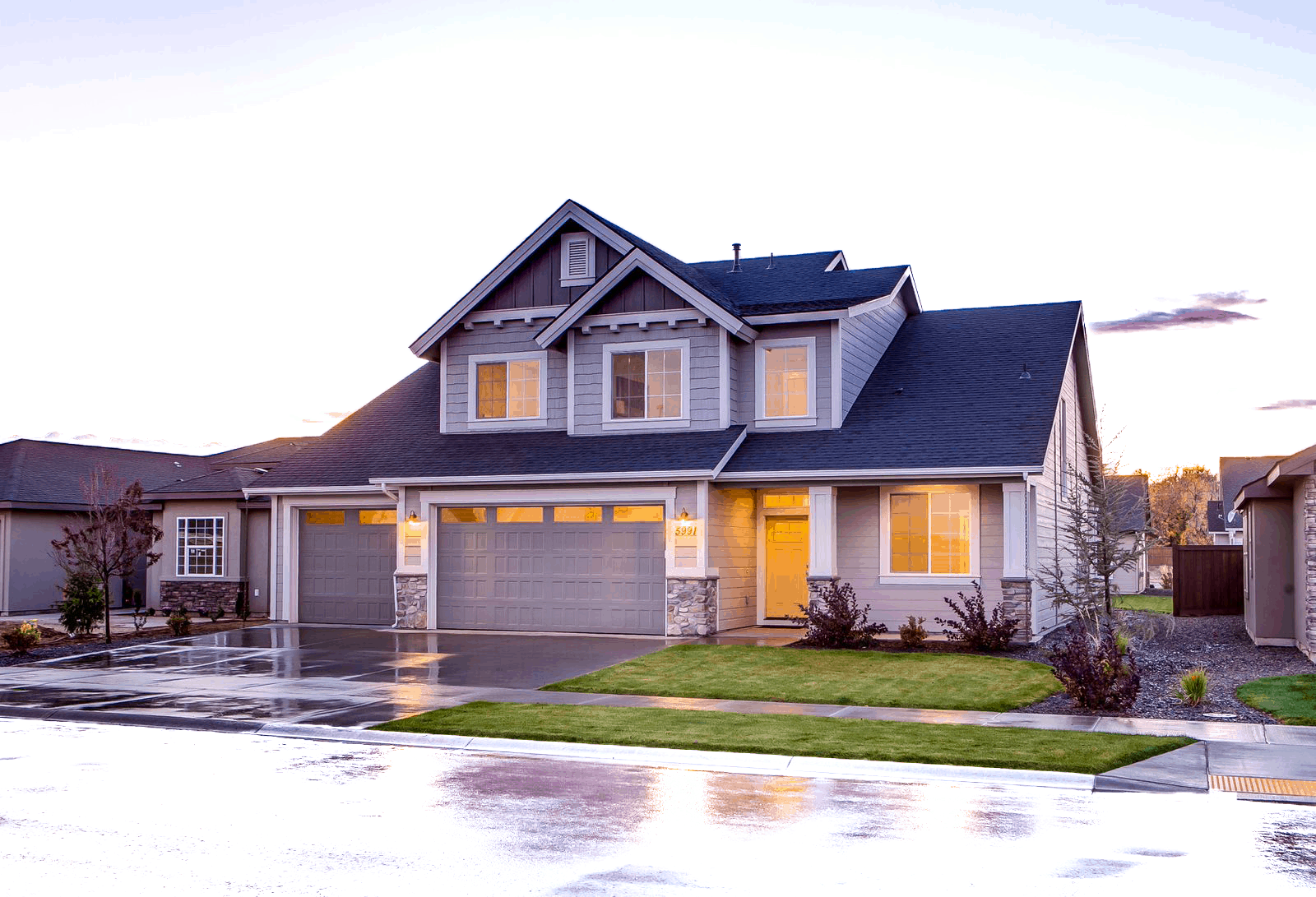 Custom Home Garage Door Features